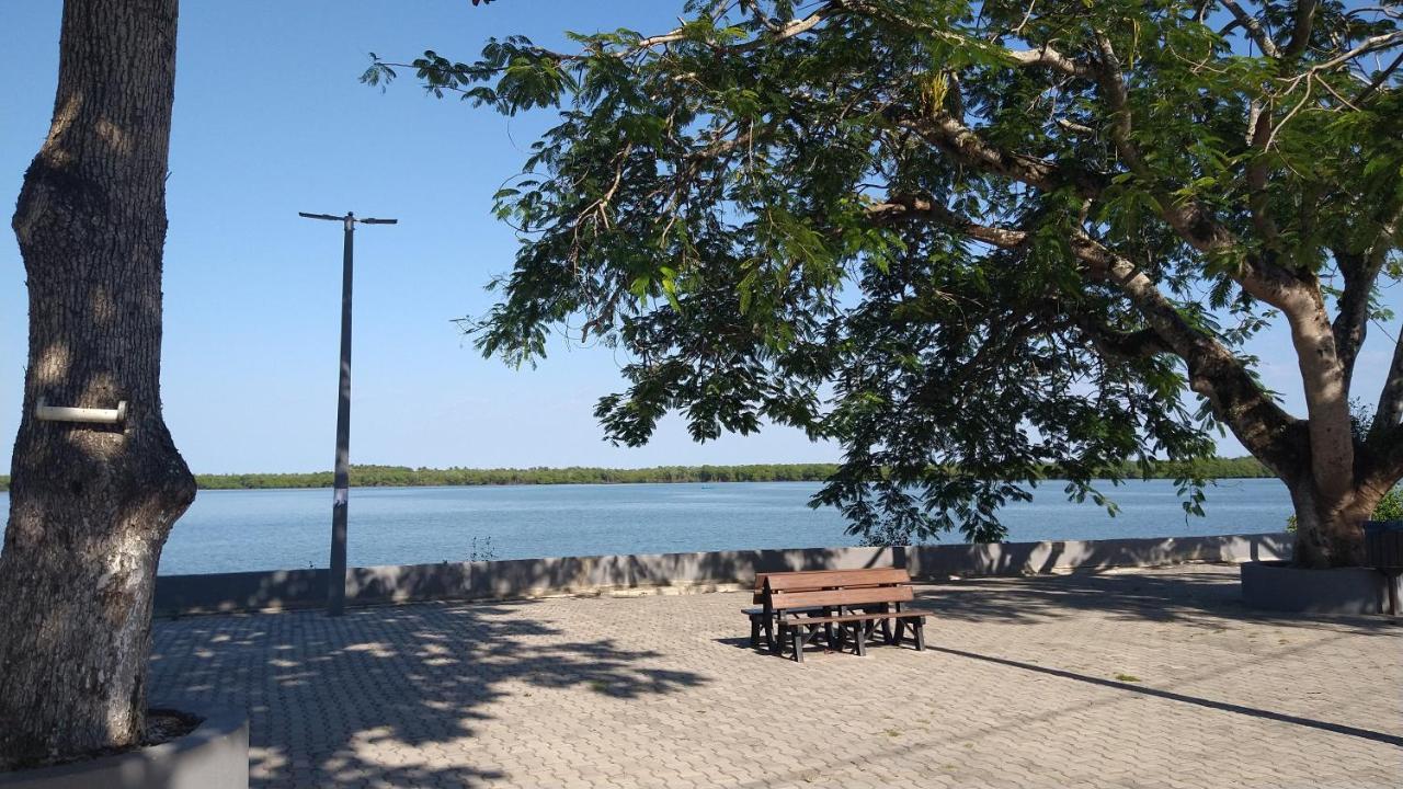 O Paraiso E Aqui Abrolhos - Suite Privativa, Cama De Casal, Ar Condicionado E Tv - Cafe Da Manha De Frente Para O Mar Caravelas Exterior foto